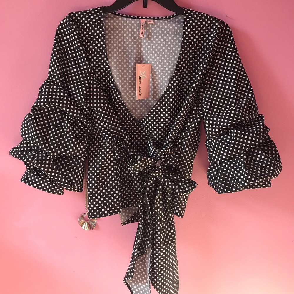 Black and white blouse